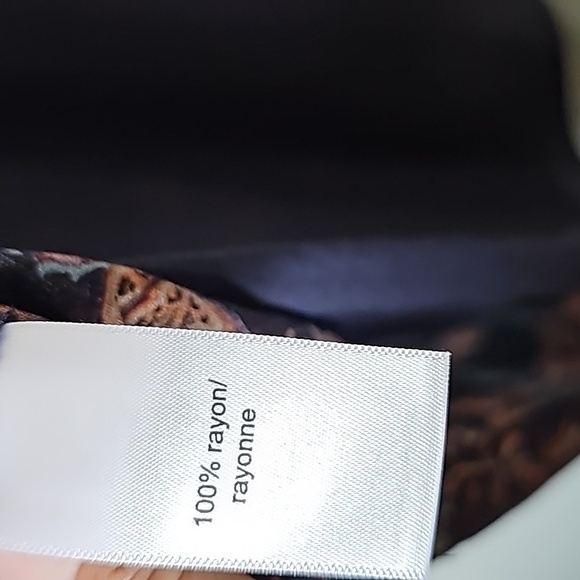 Maurices Girly Summer handkerchief hem floral tank NWT XXL - Picture 7 of 9